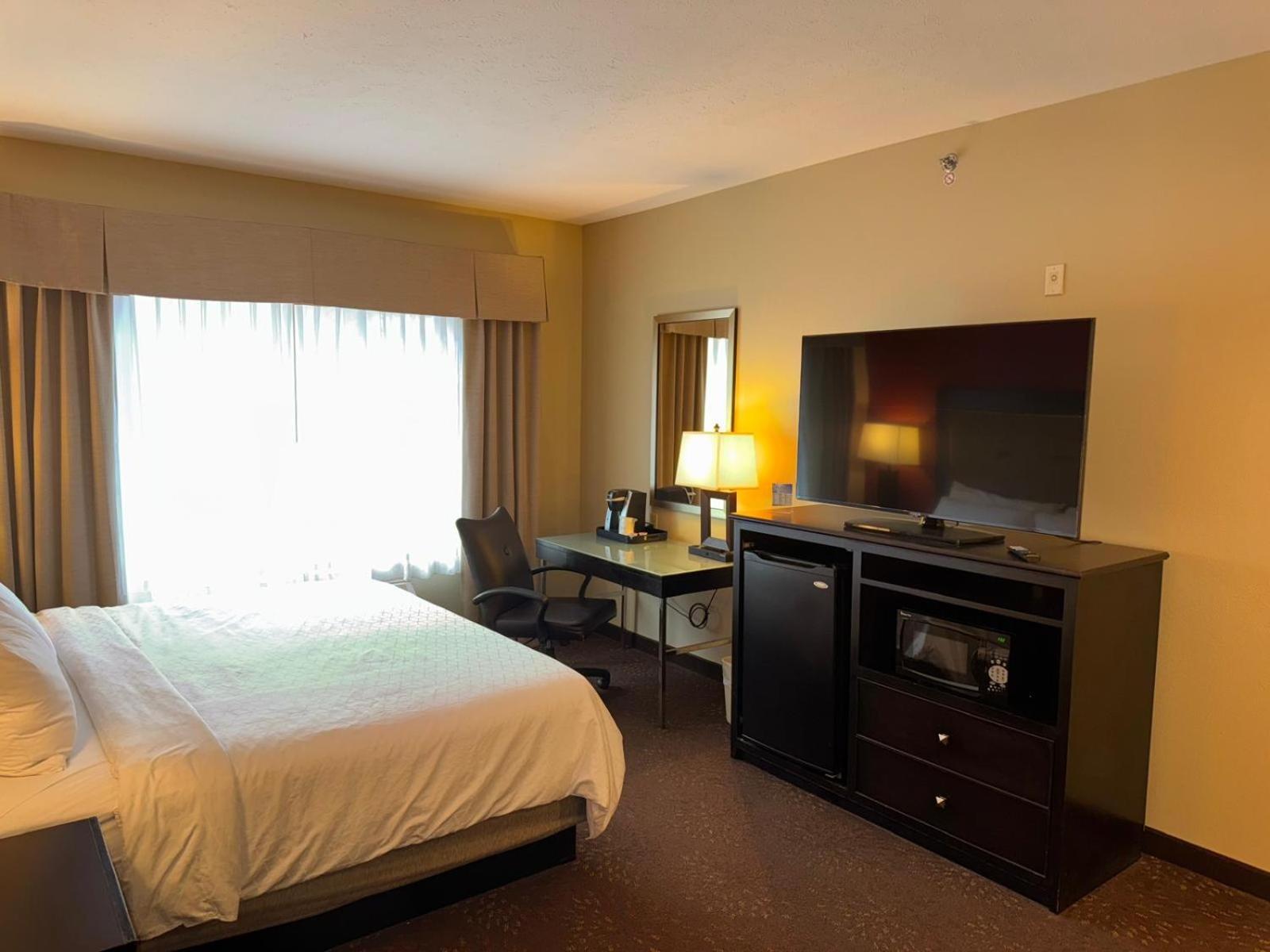 Hotel Wyndham Garden Anchorage Airport Esterno foto