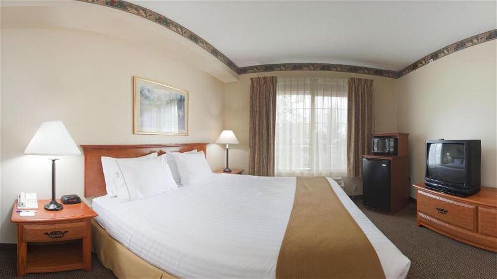 Hotel Wyndham Garden Anchorage Airport Esterno foto